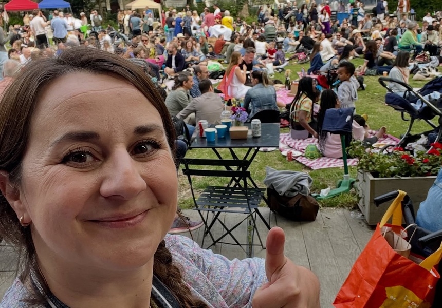 Lizzy's on the Green: @lizzysonthegreen