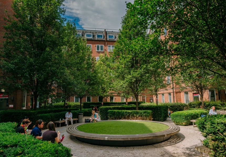 Guy's Hospital Courtyard
