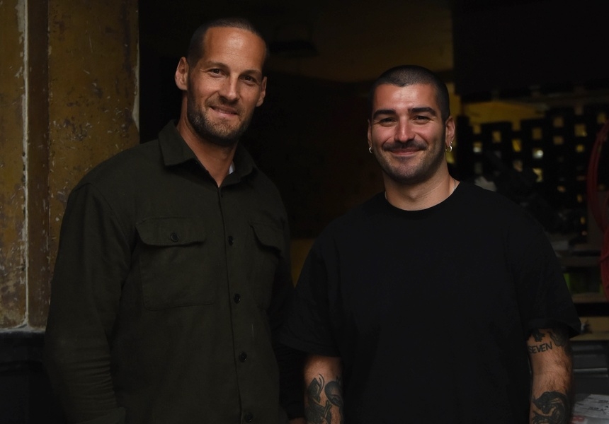 David Carter, Sertaç Dirik, Kid
